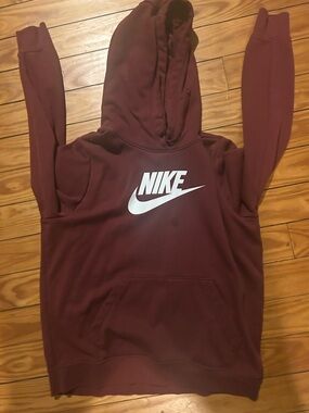 Nike Maroon Hoodie with Black Swoosh Tag 🔥👗💗🫶🏽CLOSET CLEAR OUT LIVE SHOW